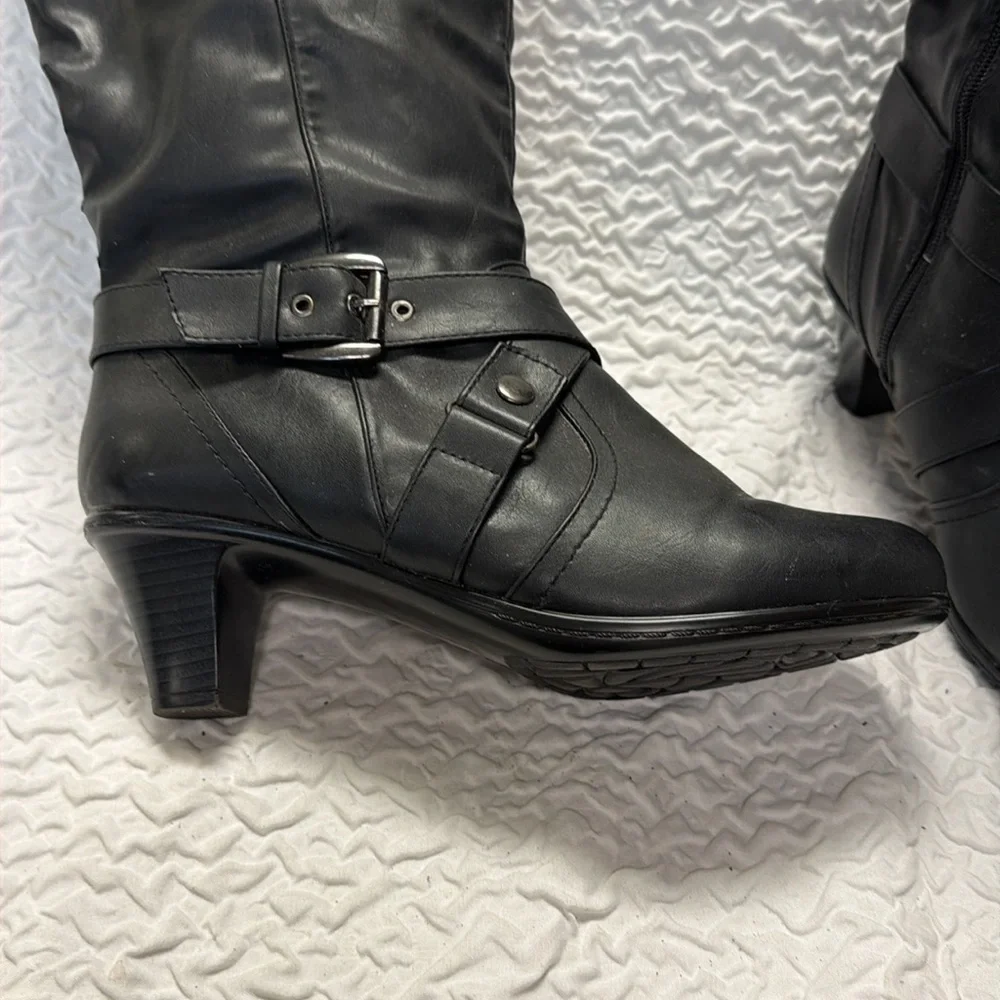Avenue Black Carson Black Boots size 9